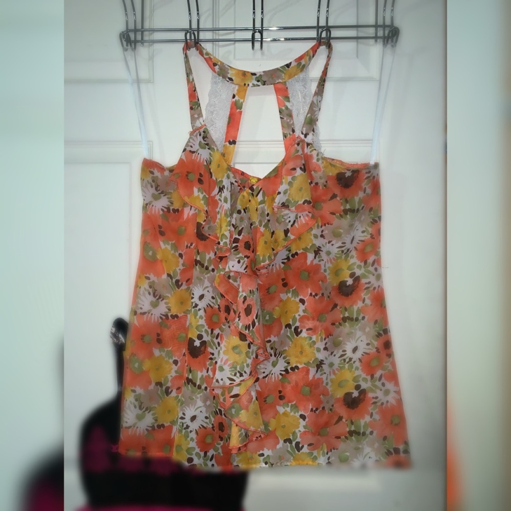 Tank top floral styled shirt